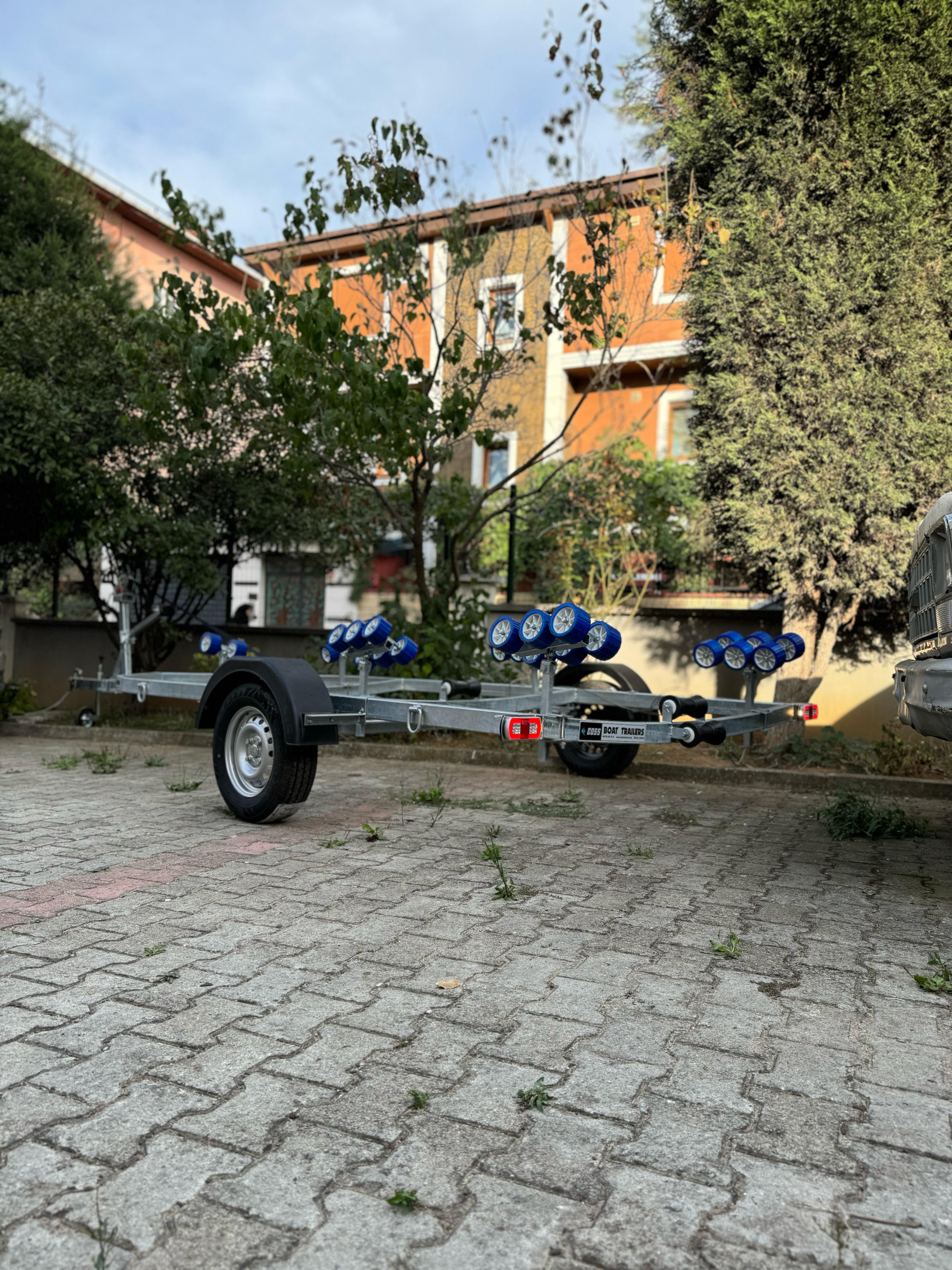5.5m Römork 1